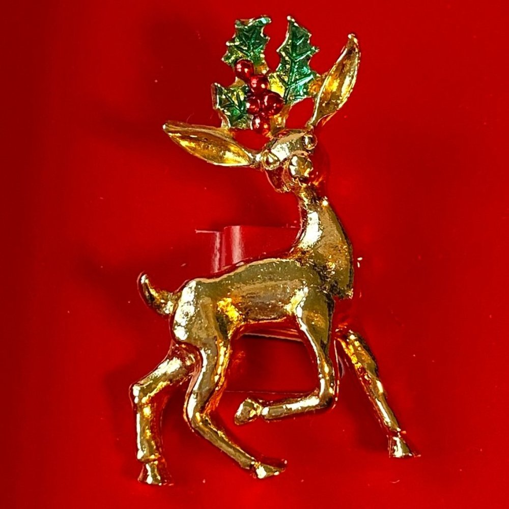 Vintage Gerry's Golden Deer with Holly Brooch Pin